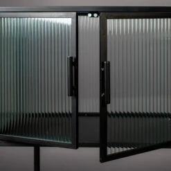 Ribbelglas Vitrinekastje Zwart -WOOOD Verkoopwinkel dutchbone boli ribbelglas vitrinekast 006