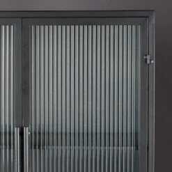 Ribbelglas Vitrinekast -WOOOD Verkoopwinkel dutchbone boli ribbelglas vitrinekast 4