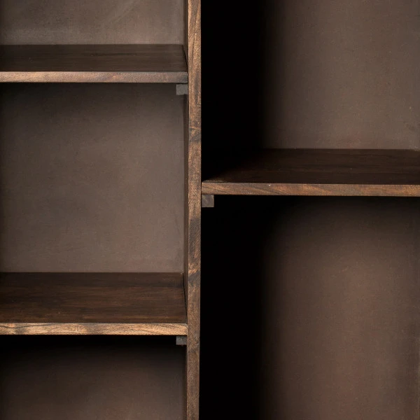 Houten Kast Op Hoge Poten 8 Houten Kast Op Hoge Poten - Afbeelding 6