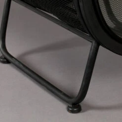 Vitrinekast Ovaal Zwart Staal 20 Vitrinekast Ovaal Zwart Staal -WOOOD Verkoopwinkel dutchbone oval ovale vitrine zwart metaal 08