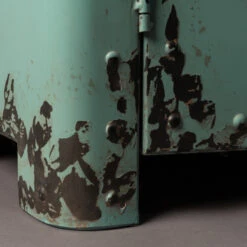 Lockerkast Vintage Blauw -WOOOD Verkoopwinkel dutchbone rusty hoge blauwe metalen lockerkast 07