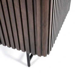 Donkerbruine Kast Met Houten Latjes -WOOOD Verkoopwinkel eleonora remi donkerbruine kast met houten latjes 05