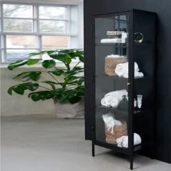 Glazen Wandkast -WOOOD Verkoopwinkel glazen wandkast bodio rise 01