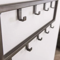 Metalen Kapstok Met Haken -WOOOD Verkoopwinkel industriele metalen wandkaptok industry santa 04 1