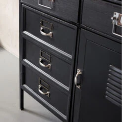 Stalen Ladekast Industrieel -WOOOD Verkoopwinkel kare design art factory industriele zwarte kast 05