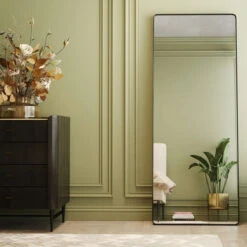 Zwarte Design Ladenkast -WOOOD Verkoopwinkel kare design milano zwarte design ladenkast 01 1