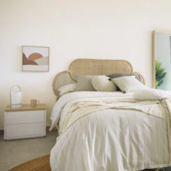 Wit Nachtkastje Met Eiken Blad -WOOOD Verkoopwinkel kave home abilen wit nachtkastje met eiken blad 03