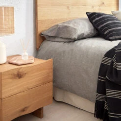 Eiken Boomstam Nachtkastje -WOOOD Verkoopwinkel kave home rasha eiken boomstam nachtkastje 06