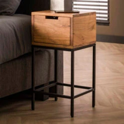 Klein Nachtkastje Acaciahout