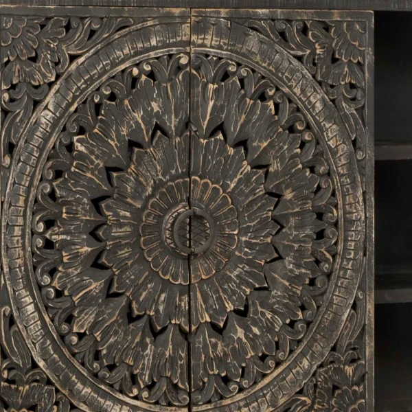 Brede Vintage Wandkast Snijwerk 4 Brede Vintage Wandkast Snijwerk - Afbeelding 2