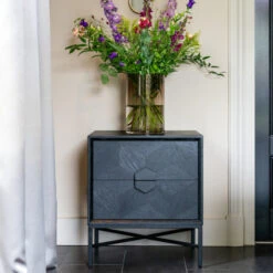 Zwart Nachtkastje Van Hout -WOOOD Verkoopwinkel richmond interiors blax zwart nachtkastje van hout 07