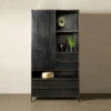 Zwarte Wandkast Industrieel -WOOOD Verkoopwinkel tower living paterno industriele wandkast 01